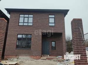 Дом 180м², 2-этажный, участок 3 сот.