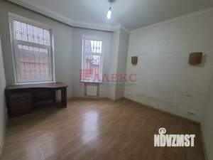 Дом 198м², 2-этажный, участок 318 сот.