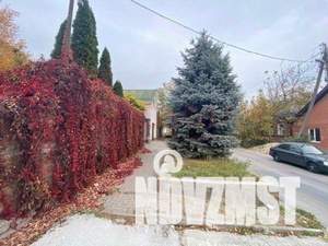 Дом 270м², 3-этажный, участок 4 сот.