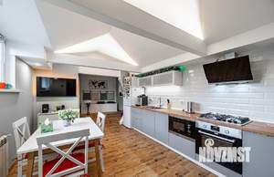 Дом 120м², 2-этажный, участок 4 сот.