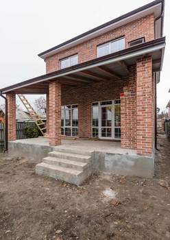 Дом 140м², 2-этажный, участок 3 сот.