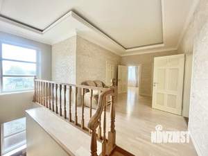 Дом 220м², 2-этажный, участок 4 сот.