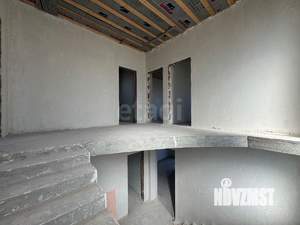 Дом 181м², 2-этажный, участок 3 сот.