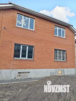 Дом 205м², 2-этажный, участок 5 сот.