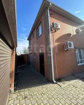 Дом 110м², 2-этажный, участок 1 сот.