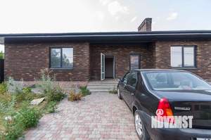 Дом 200м², 1-этажный, участок 6 сот.