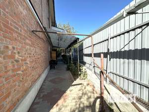 Дом 263м², 3-этажный, участок 5 сот.