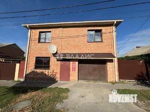 Дом 281м², 2-этажный, участок 4 сот.