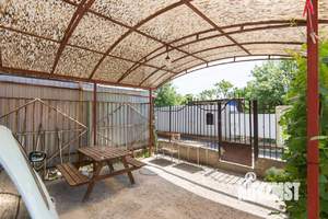 Дом 250м², 2-этажный, участок 3 сот.