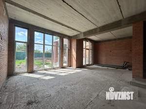 Дом 350м², 3-этажный, участок 6 сот.