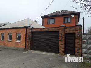 Дом 220м², 2-этажный, участок 3 сот.