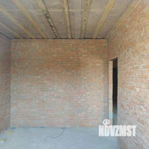 Дом 100м², 1-этажный, участок 4 сот.