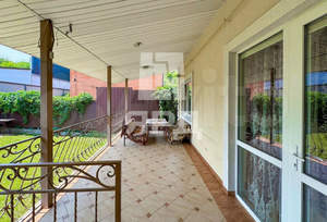 Дом 245м², 4-этажный, участок 3 сот.