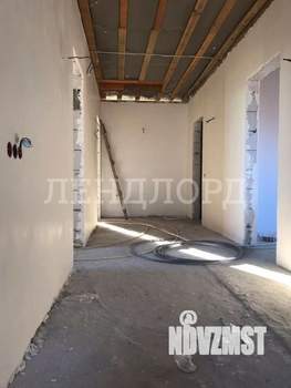 Дом 200м², 2-этажный, участок 6 сот.