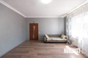 Дом 250м², 2-этажный, участок 3 сот.