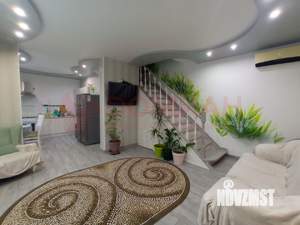 Дом 100м², 2-этажный, участок 3 сот.