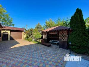 Дом 403м², 3-этажный, участок 6 сот.