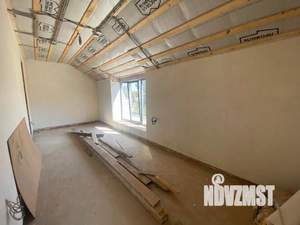 Дом 278м², 2-этажный, участок 4 сот.