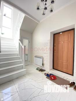 Дом 120м², 2-этажный, участок 3 сот.