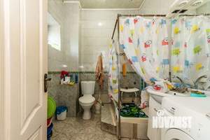 Дом 262м², 3-этажный, участок 3 сот.