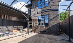 Дом 270м², 2-этажный, участок 4 сот.