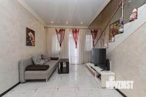 Таунхаус 77м², 2-этажный, участок 1 сот.