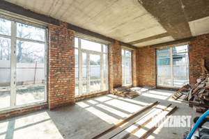 Дом 250м², 2-этажный, участок 7 сот.