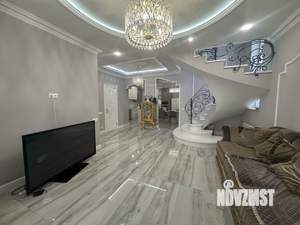 Дом 185м², 3-этажный, участок 6 сот.