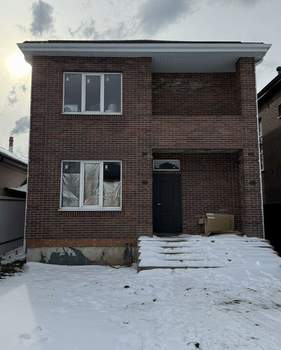 Дом 120м², 2-этажный, участок 3 сот.