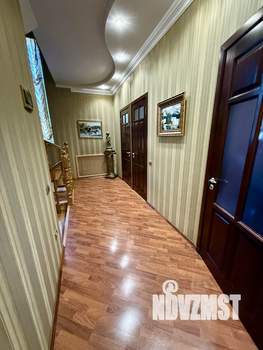 Дом 300м², 3-этажный, участок 3 сот.