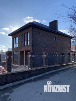 Дом 204м², 2-этажный, участок 3 сот.