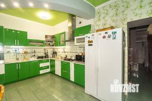 Дом 255м², 3-этажный, участок 3 сот.