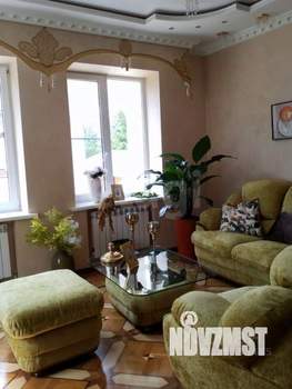 Дом 640м², 2-этажный, участок 6 сот.