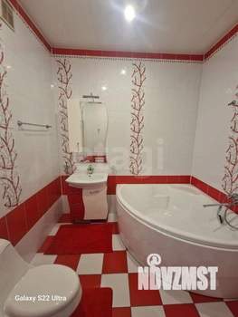 Дом 310м², 3-этажный, участок 3 сот.