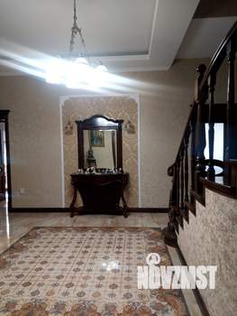 Дом 505м², 2-этажный, участок 8 сот.