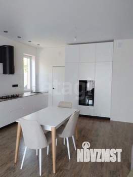 Дом 142м², 1-этажный, участок 6 сот.