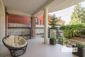 Дом 511м², 2-этажный, участок 7 сот.