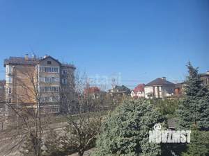 Дом 360м², 3-этажный, участок 8 сот.