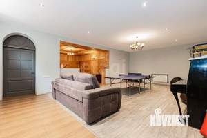 Дом 455м², 3-этажный, участок 12 сот.