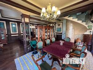 Дом 486м², 3-этажный, участок 6 сот.