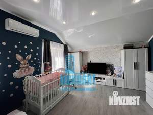 Дом 100м², 2-этажный, участок 3 сот.