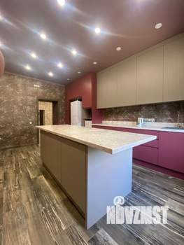 Дом 230м², 2-этажный, участок 5 сот.