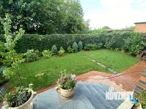 Дом 290м², 3-этажный, участок 5 сот.