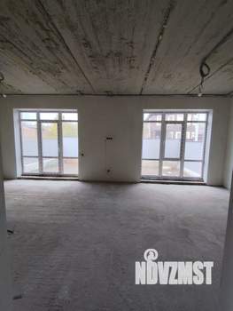 Дом 200м², 3-этажный, участок 4 сот.