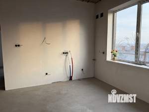 Дом 180м², 1-этажный, участок 7 сот.