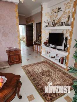 Дом 357м², 2-этажный, участок 8 сот.