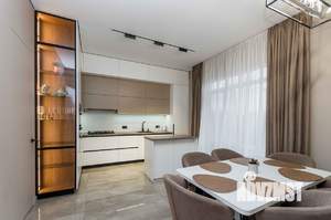 Дом 180м², 1-этажный, участок 6 сот.