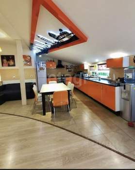 Дом 550м², 3-этажный, участок 5 сот.