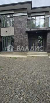 Дом 190м², 2-этажный, участок 3 сот.