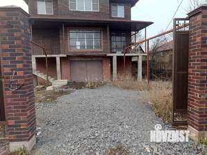 Дом 356м², 3-этажный, участок 5 сот.